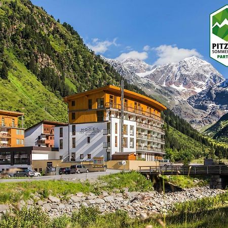Hotel Vier Jahreszeiten Sankt Leonhard im Pitztal Exteriör bild